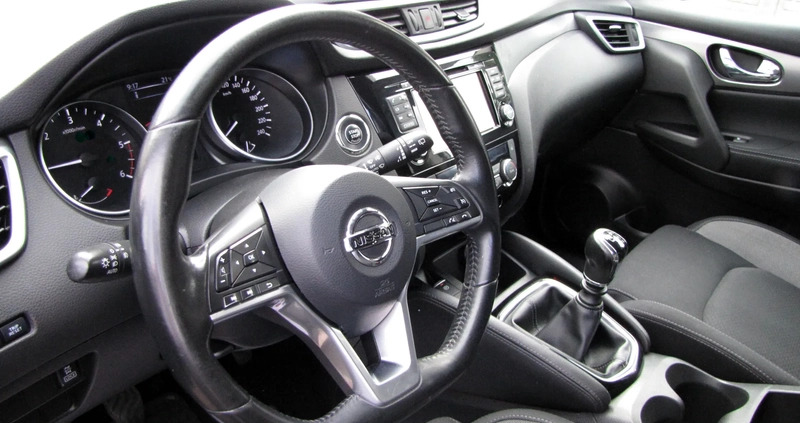 Nissan Qashqai cena 68999 przebieg: 186669, rok produkcji 2018 z Chełm małe 154